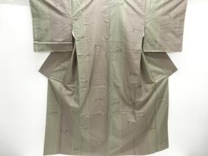 未使用品　縞に椿模様織出し手織り紬着物